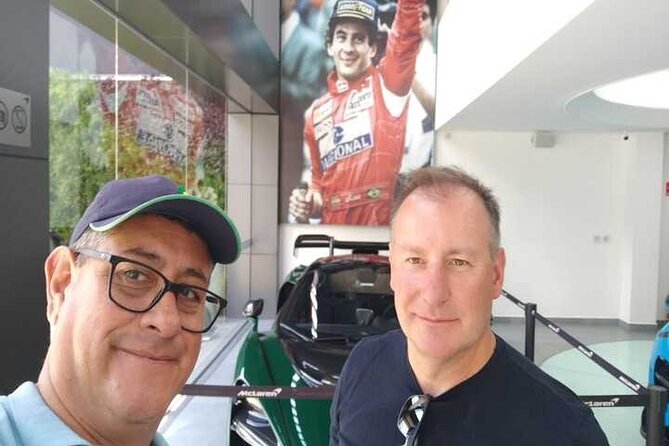 6 Hour Ayrton Senna Tour – The Greatest Formula 1 Drivers of all Time - Paulista Avenue and the 41-meter Senna mural