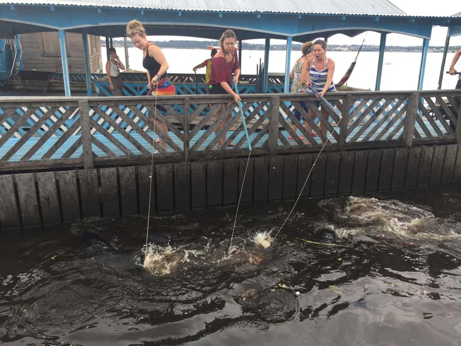 Amazonas: Boat Ride with a Local Amazonian - Lunch first, with a taste of Amazonas