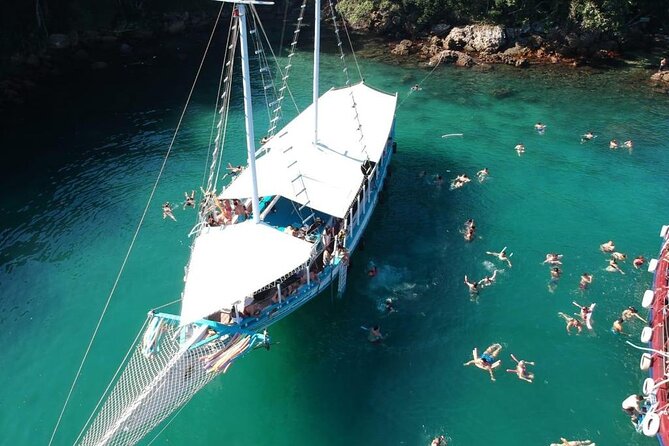 Angra dos Reis Boat Tour with Lunch - The long road from Rio to Santa Luzia Pier