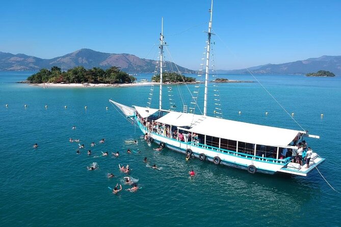Angra dos Reis Boat Tour with Lunch - Freguesia de Santana and its calm swimming water