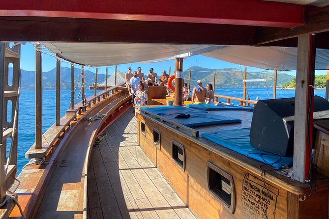 Angra dos Reis Boat Tour with Lunch - What the $71.90 price really covers
