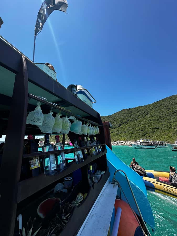 Arraial do Cabo: Boat Trip with Waterslide - The long staircase at Prainhas do Pontal do Atalaia