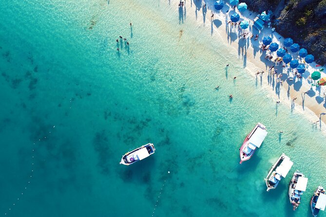 Arraial do Cabo Day Trip from Rio de Janeiro: Boat Tour & Beach - Ilha do Farol: the best reason to bring your swimsuit