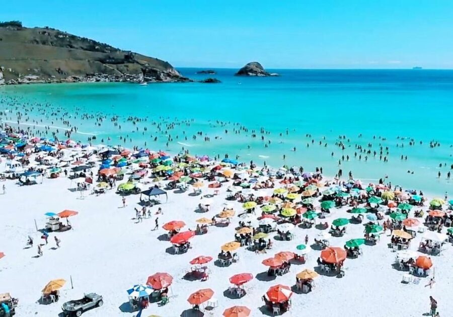 Arraial do Cabo, the Brazilian Caribbean. - Lunch, languages, and the human side of the tour