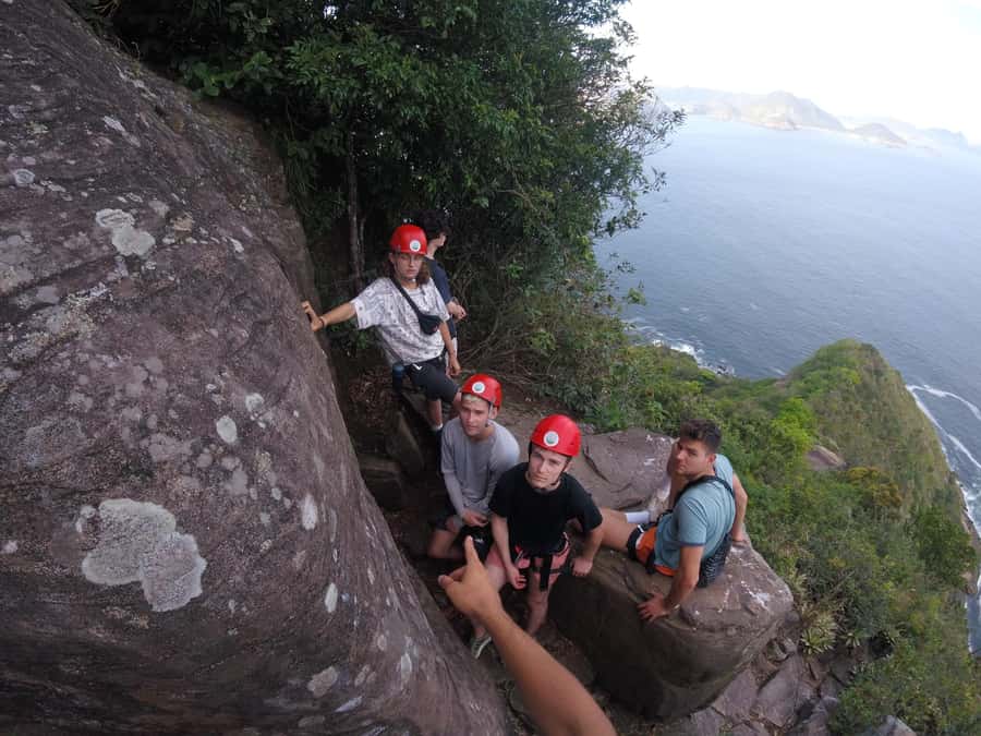 AVenturismo Pão de Açúcar - The cable-car ride to Morro da Urca