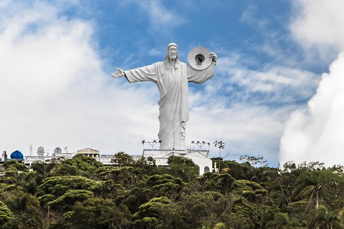 Balneário Camboriú tour and cable car ride from Florianópolis - Guides, language, and group size