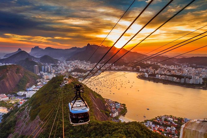 Big Five Rio Attractions & More Private Tour with Tickets and Lunch Included - Mirante Dona Marta: a different view of Rio