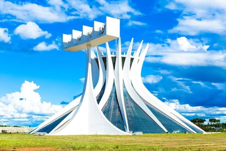 Brasilia : Private Custom Tour with a Local Guide - Why Brasilia benefits from a local guide