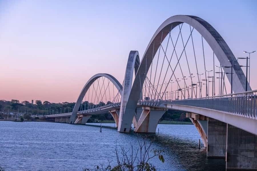 Brasilia : Private Custom Tour with a Local Guide - Seeing Brasilia through its modernist plan