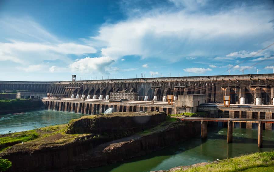Brazilian Falls, Bird Park and Itaipu Dam - Key points at a glance