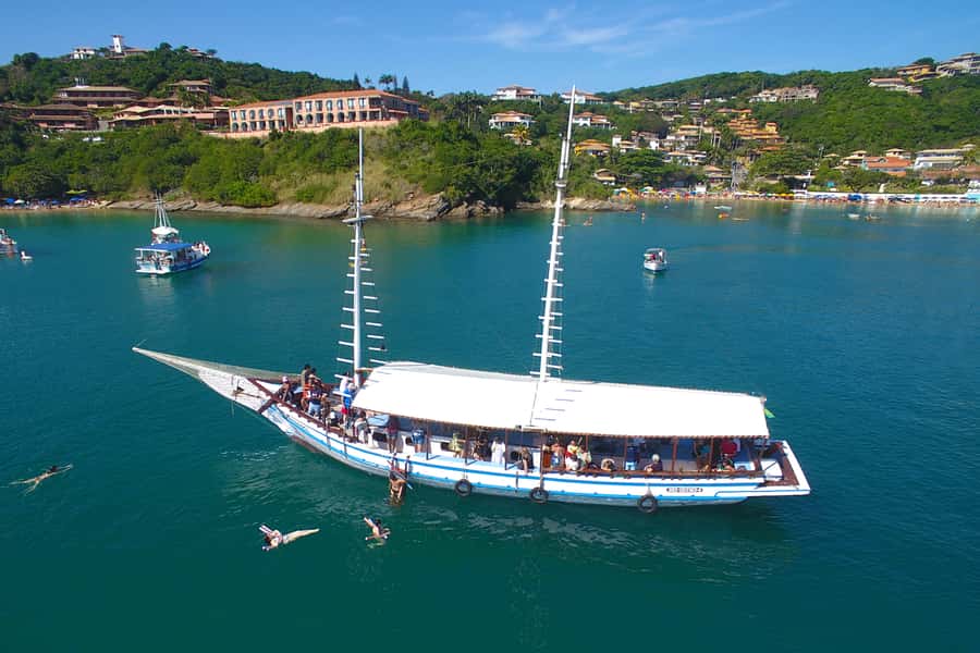 Búzios 2.5-Hour Schooner Boat Experience - Passing Bone, Azeda, and Azedinha beaches