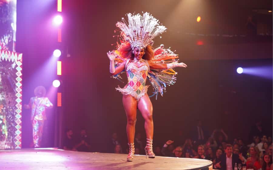 By Night Tour: Roxy Dinner Show & Transfer - Dinner by Danilo Parah comes first