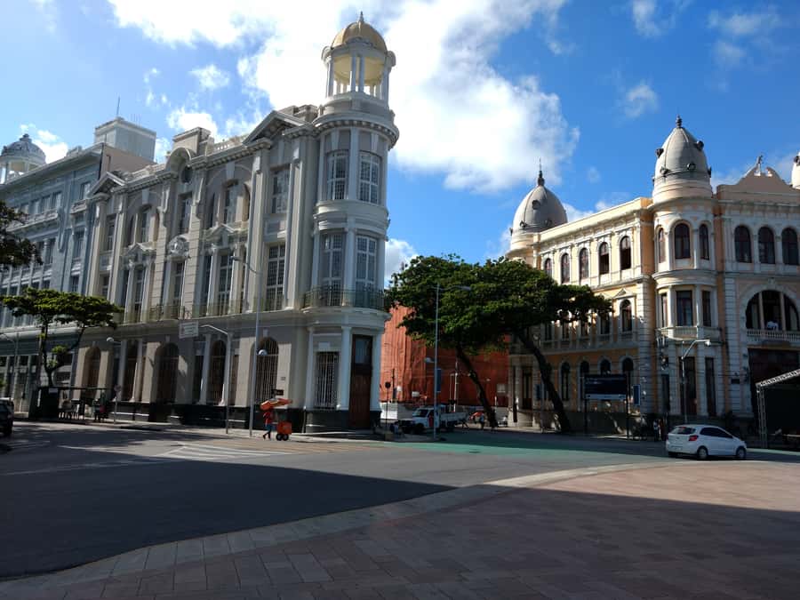 City Tour Recife with Catamaran included - Recife from the road, square, and river