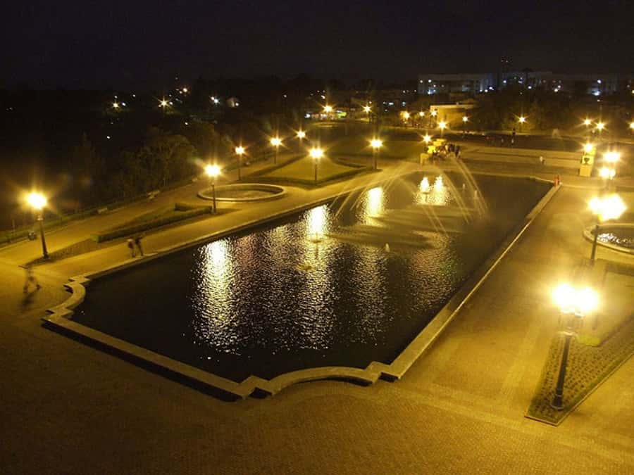 Curitiba: 4-Hour City-By-Night Tour with Dinner - Santa Felicidade turns sightseeing into dinner