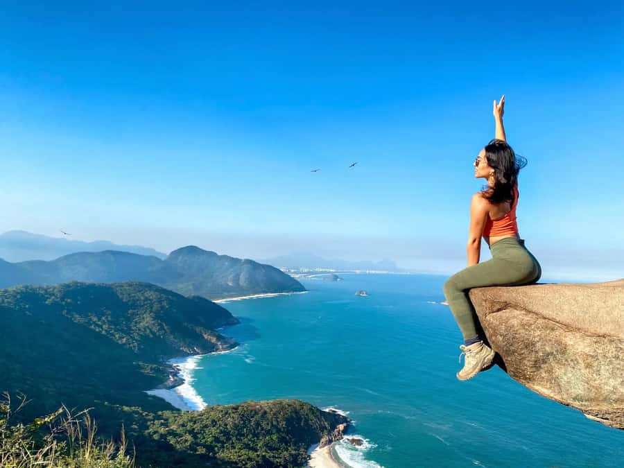Discover Pedra do Telégrafo: Scenic Hike with Expert Guide - Why Pedra do Telégrafo is worth the trip from central Rio