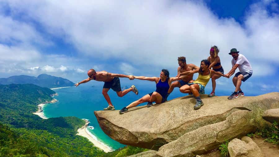Discover Pedra do Telégrafo: Scenic Hike with Expert Guide - The wider views from the top