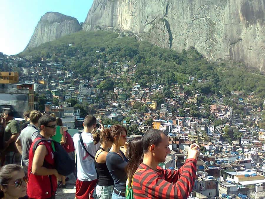 Discover Rocinha: Guided Tour of the Famous Favela - What the three-hour schedule really means