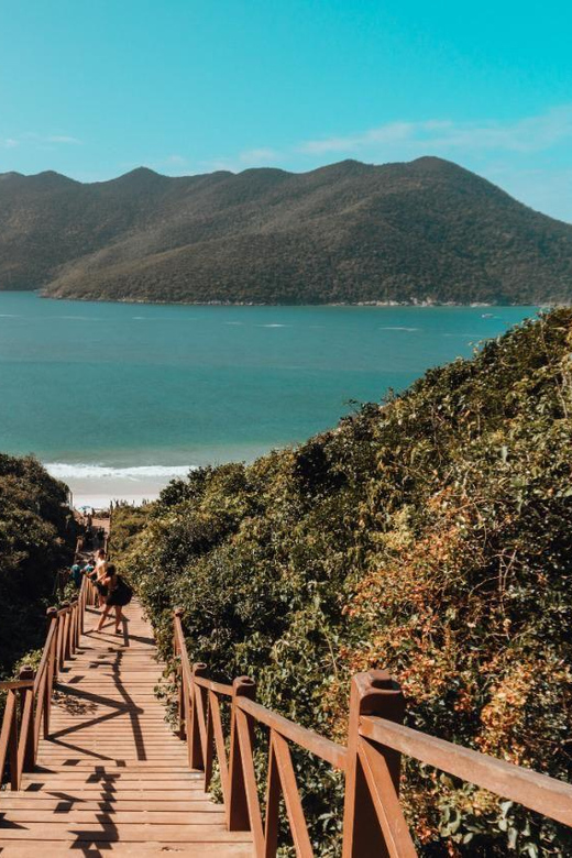 Excursão Arraial do Cabo com saída do Rio de Janeiro - Forno Beach in a Native Forest Cove