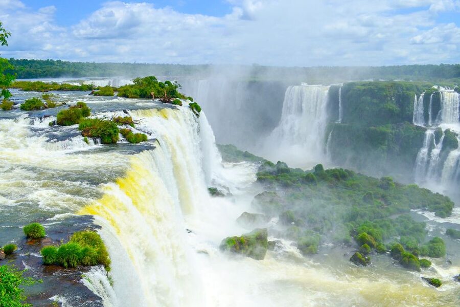 From Foz do Iguaçu: Brazilian Side of the Falls with Ticket - Is $67 good value?