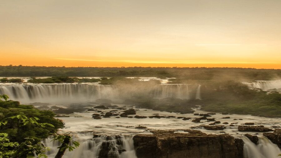 From Foz do Iguaçu: Sunset at the Falls - Practical packing advice for the falls
