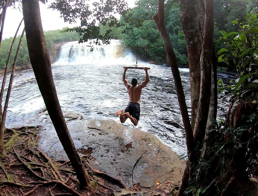 From Manaus: Presidente Figueiredo Waterfalls Daytrip - Waterfalls, warm pools, and forest paths