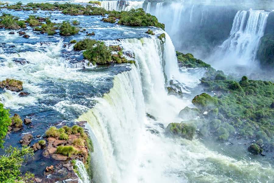 From Puerto Iguazu: Brazilian Side of the Falls with Ticket - Timing, transport, and the small-group setup