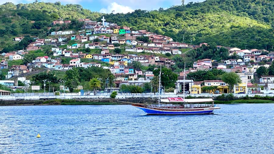 From Salvador: Cachoeira Colonial Town Daytrip - Crossing into São Félix on the old British bridge