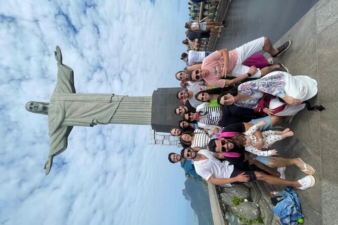 Full Tour in Rio: Christ, Sugarloaf Mountain, City Tour and Lunch - Sugarloaf cable cars and Guanabara Bay