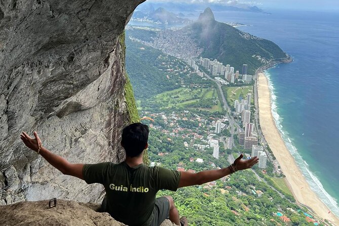 Garganta do Céu and Waterfall hike in Pedra da Gávea - Starting at Estrada Sorimã in Barra da Tijuca
