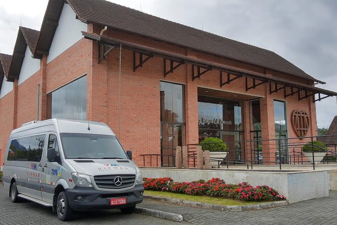 Germanic Route - Cultural and historical in Ilhota, Blumenau and Pomerode - Ilhota in 20 minutes: a quick look at local shopping