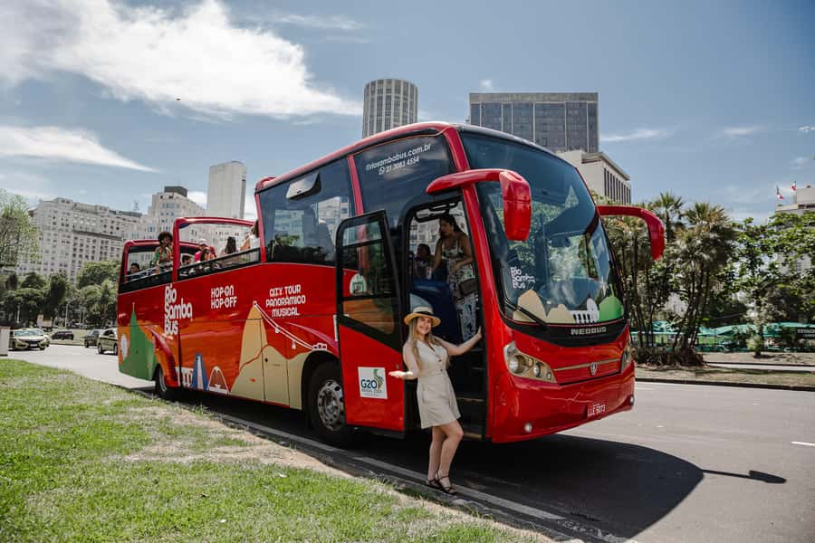 Hop-ON Hop-OFF Sightseeing Bus in Rio de Janeiro - Rio Samba Bus - Sugarloaf Mountain and the limits of a bus tour
