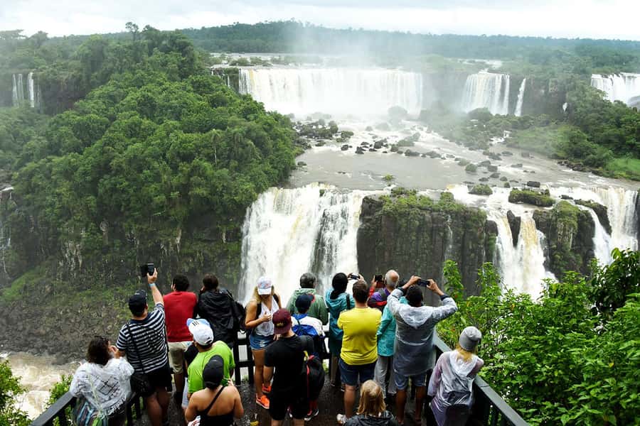 Iguazu Falls: 2-Day Argentinian and Brazilian Iguazu Falls - Language support: the most important practical issue