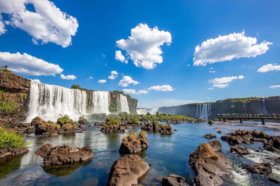 Iguazu Falls: Full-Day Tour of Brazil & Argentina Sides - One day, two countries, two very different views