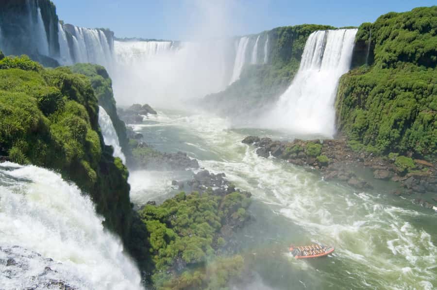 Iguazu Falls: Full-Day Tour of Brazil & Argentina Sides - Starting with the Argentine side