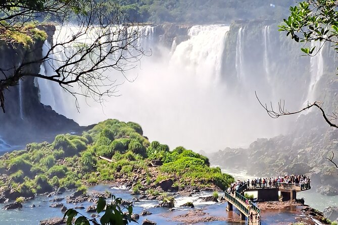 Iguazú Falls Private Day-tour on Both Brazillian & Argentinean - The Argentine Upper Circuit for wide views