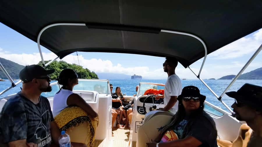 Ilha Grande: 7h Speedboat Tour of Paradise Islands - Who should book this tour?