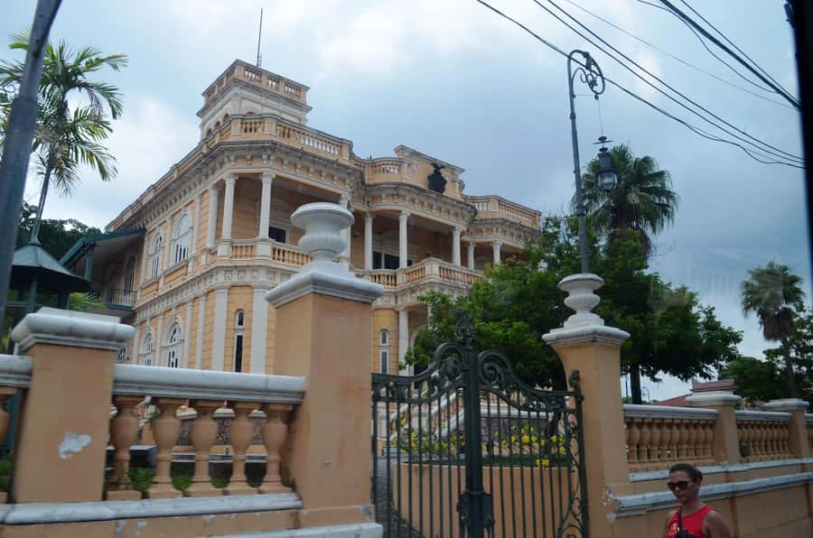 Manaus: Half-Day City Tour - What the guides add to the experience