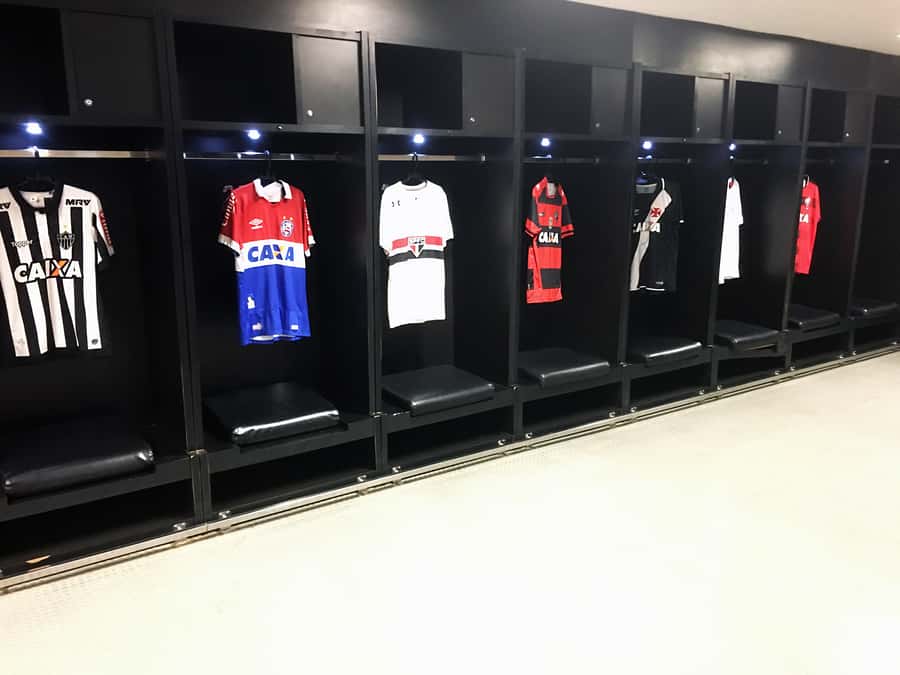 Maracana Stadium - Behind the Scenes Tour - What the guides add to the visit