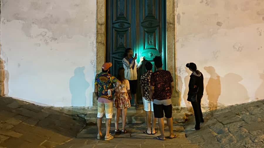 Paraty: Historic Centre Walking Tour & Cachaça Tasting - Choosing the right time of day