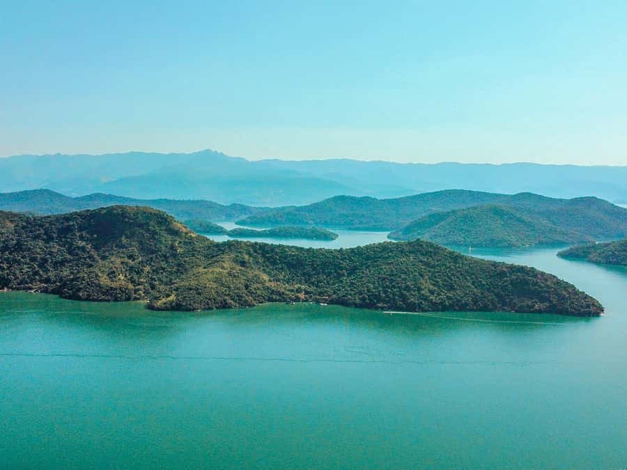 Paraty: Saco do Mamanguá Speedboat Tour - Why a speedboat makes sense around Paraty