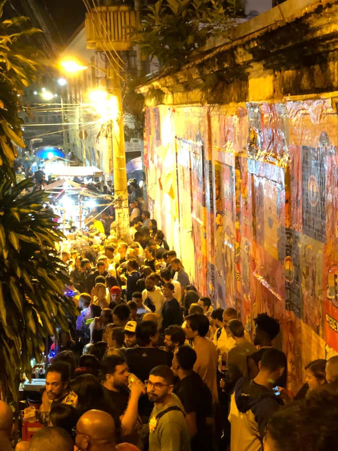 Pedra do Sal: Live Samba Night with Local Guide & Drink - Following the guide into the samba crowd