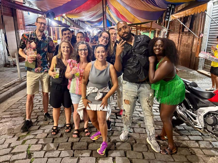 Pedra do Sal: Live Samba Night with Local Guide & Drink - Learning the neighborhood while the night unfolds