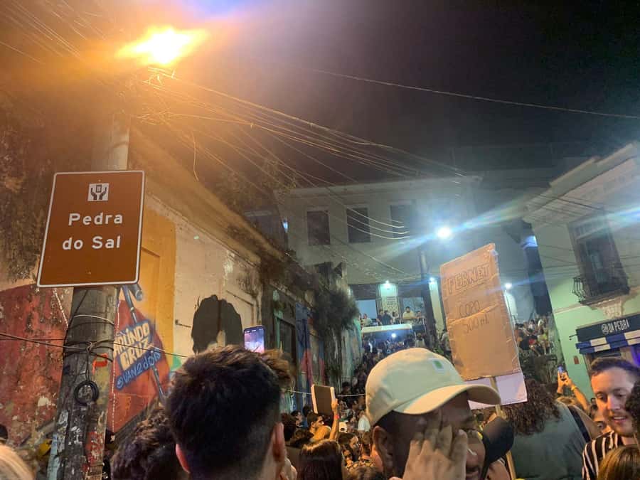 Pedra do Sal: Live Samba Night with Local Guide & Drink - Drinks, food, and the practical cost of the night