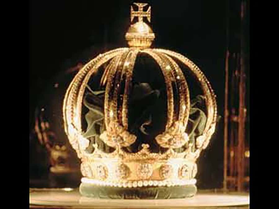 Petrópolis: Imperial City Tour - Quitandinha Palace: a grand beginning