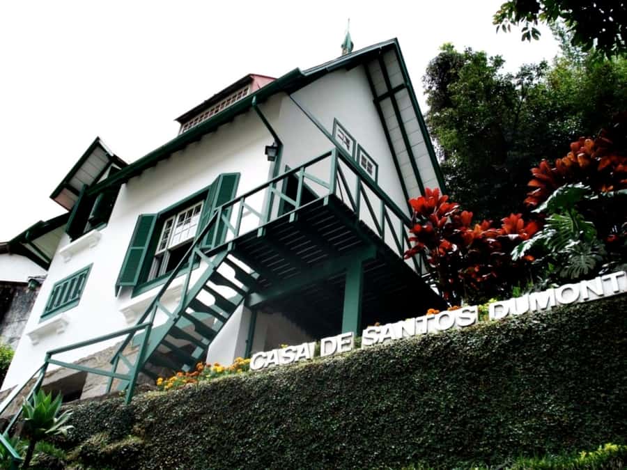 Petrópolis: Imperial City Tour - São Pedro de Alcântara Cathedral and the imperial mausoleum
