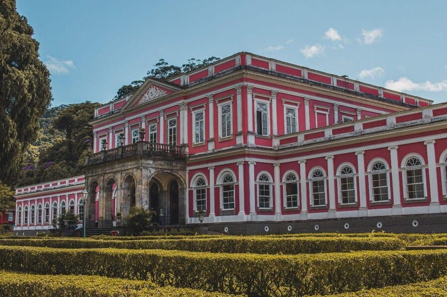 Petrópolis Tour departing from Rio de Janeiro - Who should book this tour?