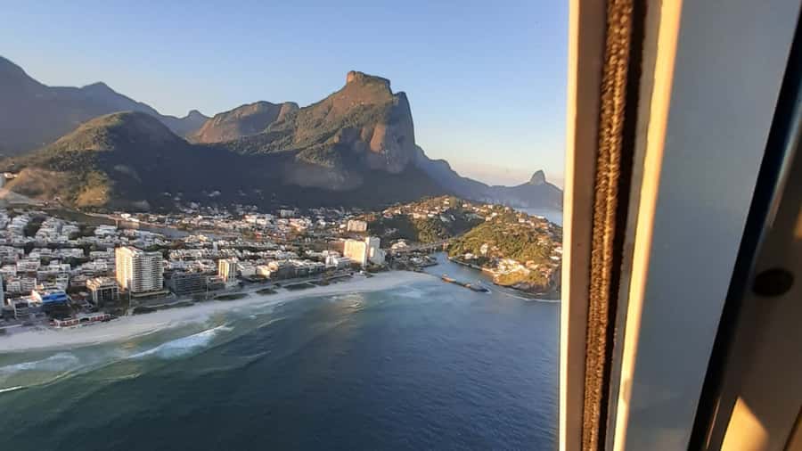 Private Helicopter tour - Rio de janeiro in 30min - The main moment: Christ the Redeemer