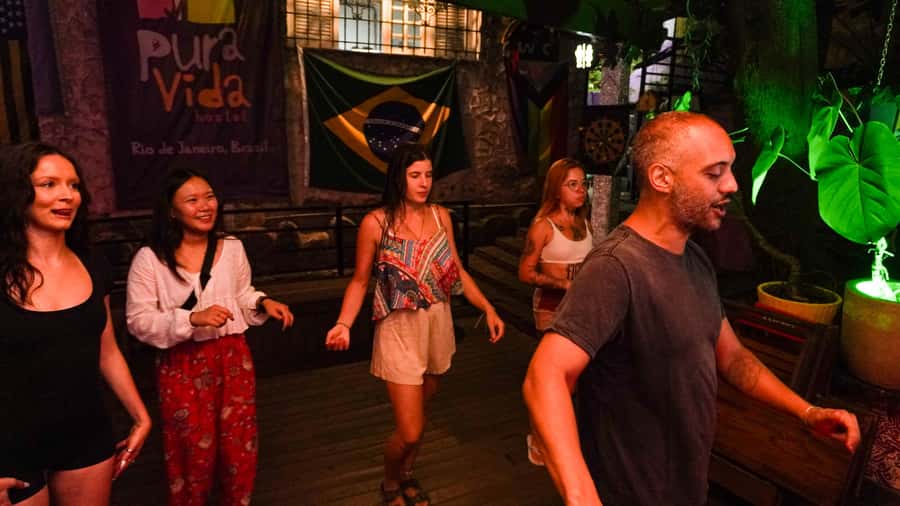 Rio: Caipirinha Workshop and Samba Class - Who gets the most from this $12 experience