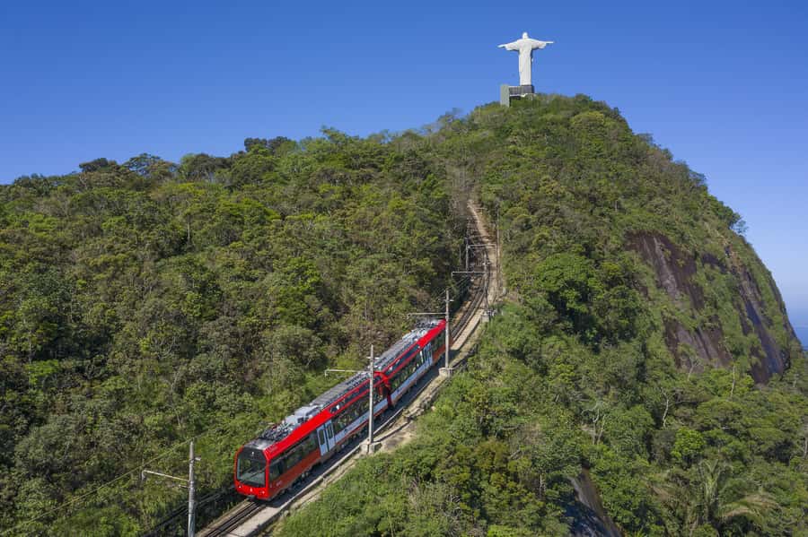 Rio: Christ Redeemer by Train & City Highlights Morning Tour - Why this five-hour route works