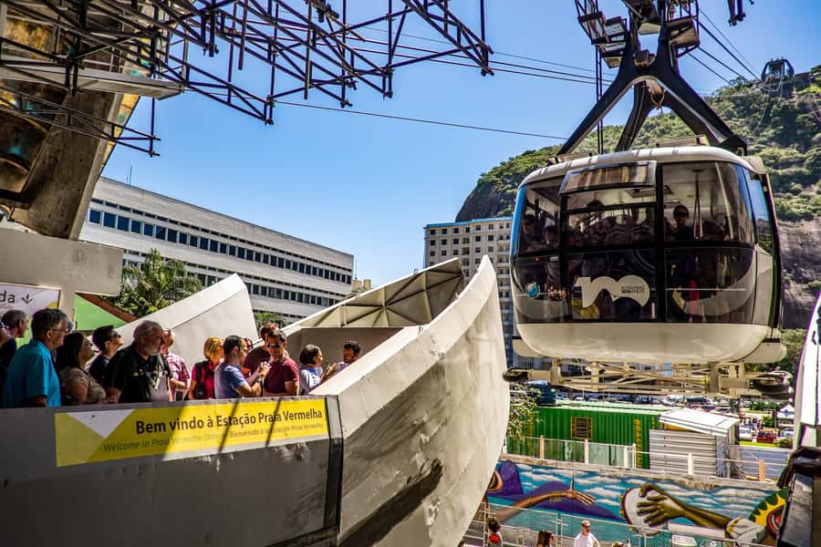 Rio: Christ the Redeemer Early Access and Sugarloaf - Sugarloaf Mountain and the cable cars